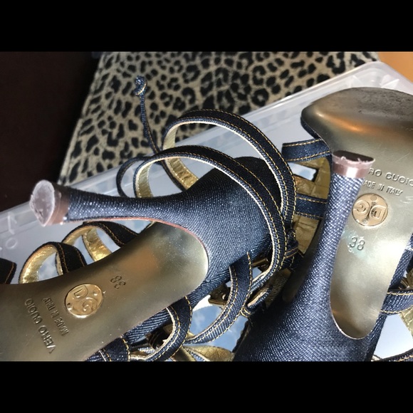 [❌SOLD] Authentic Dolce & Gabbana Strappy Heels - Picture 4 of 7